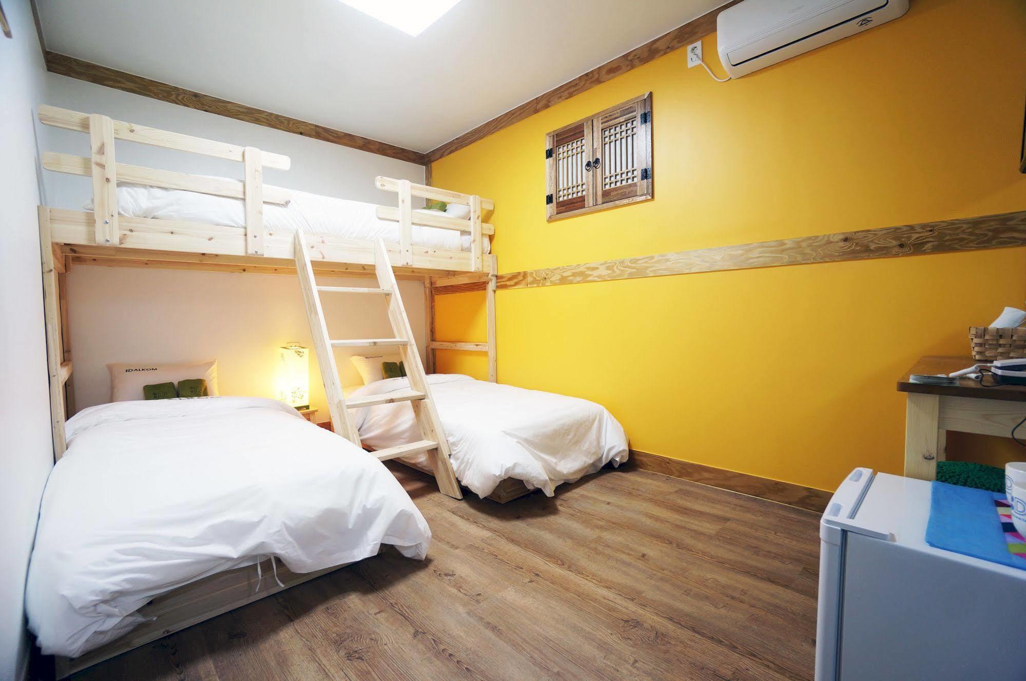 Mini Hotel Dalkom In Dongdaemun Seoul Exterior foto
