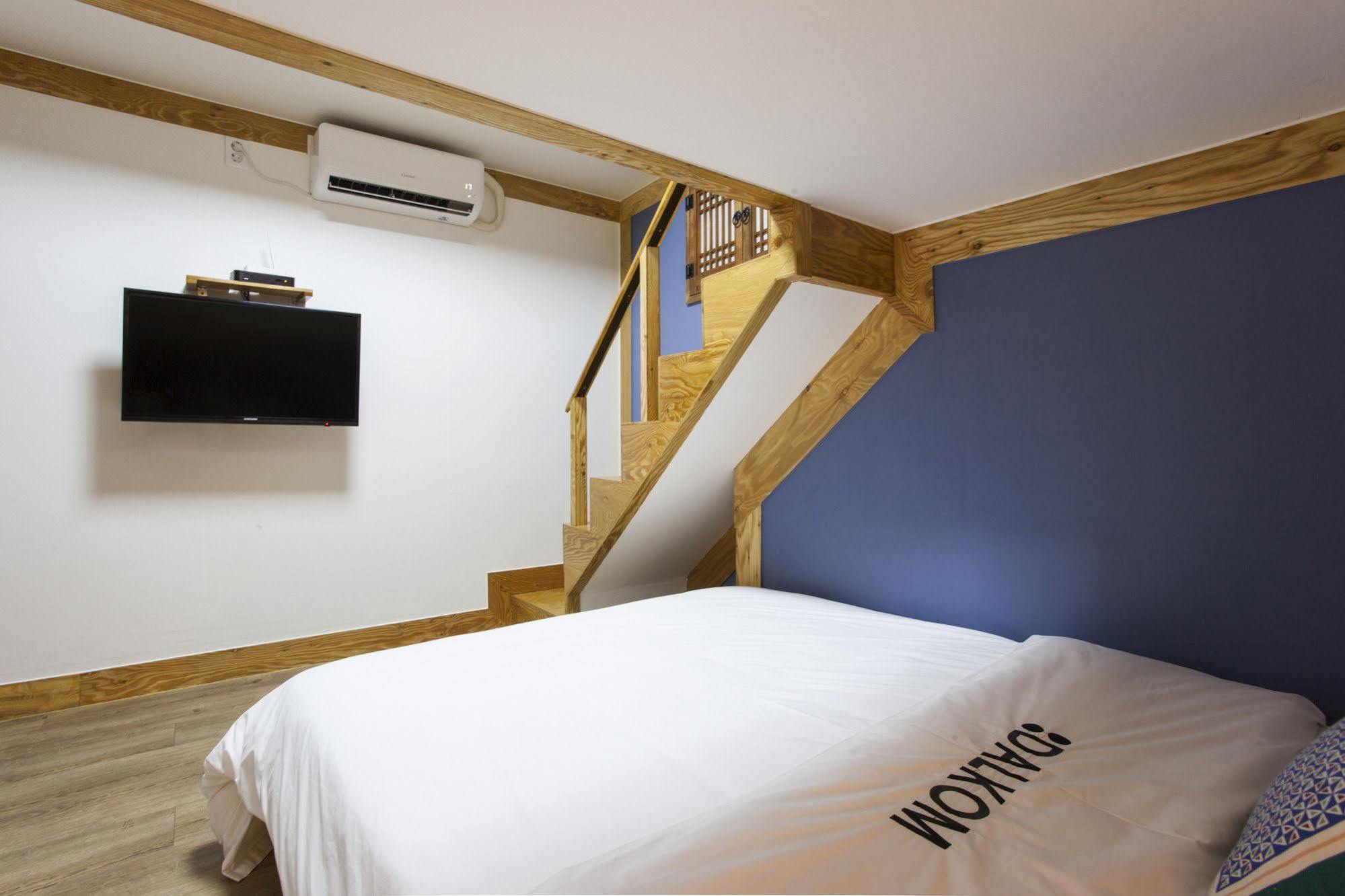 Mini Hotel Dalkom In Dongdaemun Seoul Exterior foto