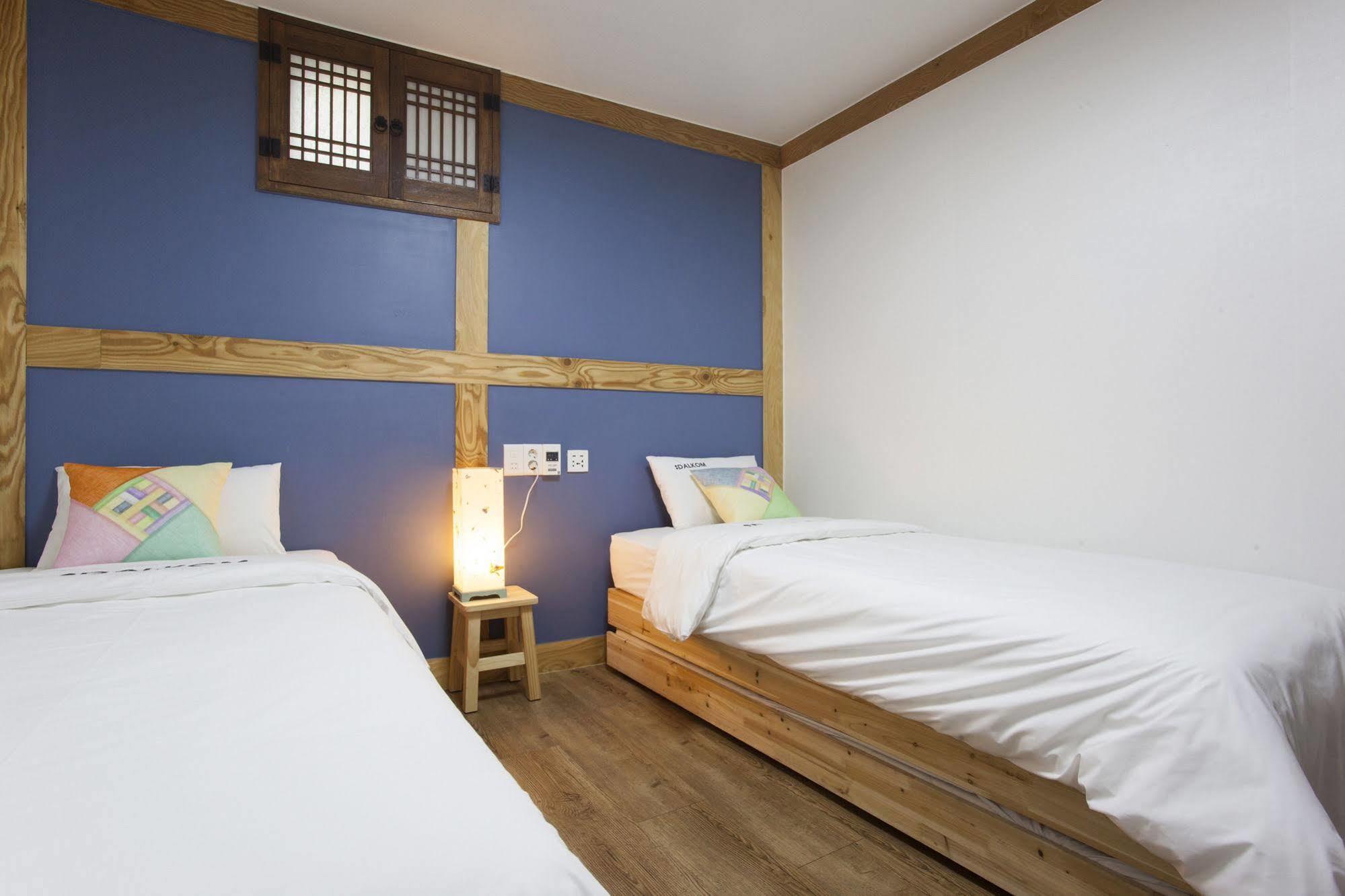 Mini Hotel Dalkom In Dongdaemun Seoul Exterior foto